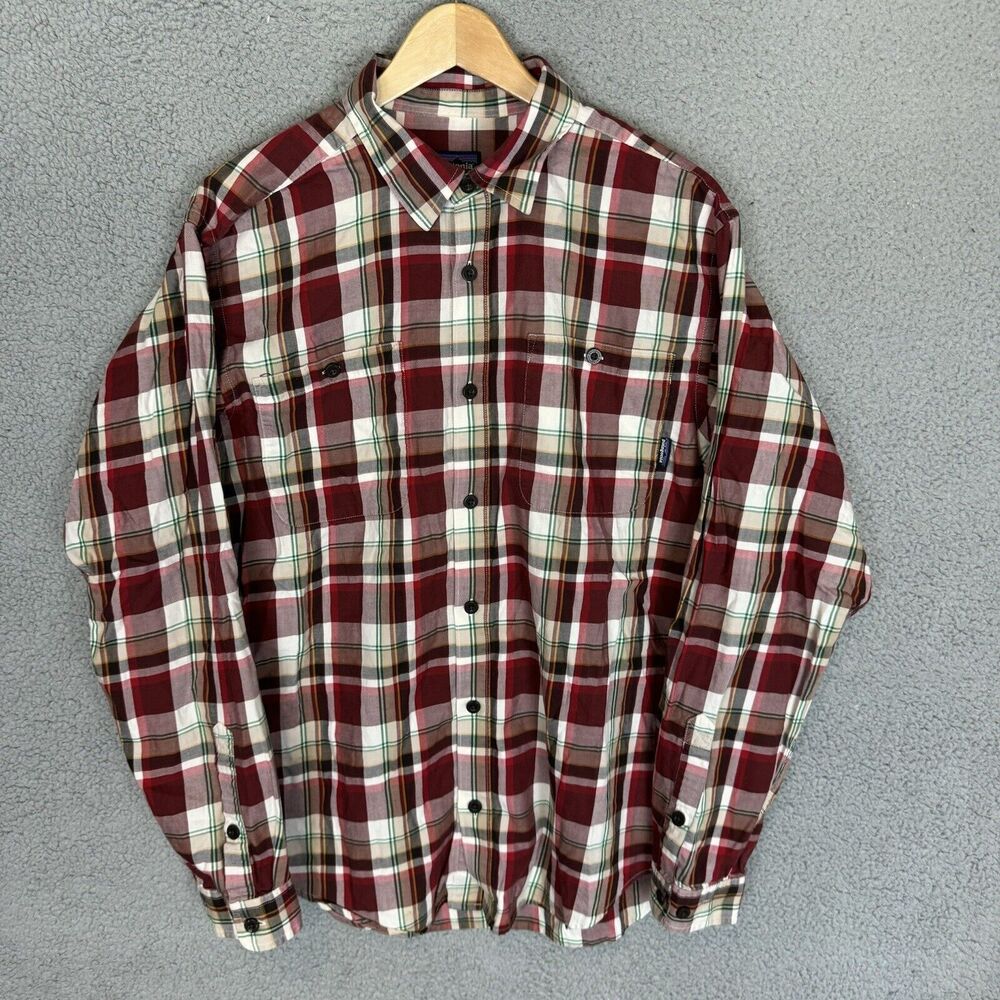 S Patagonia Shirt Mens M Red Plaid Button Up Long Sleeve Outdoor Organic Cotton